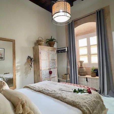 Wehostcostaluz Le Petit Palace Catedral Con Parking Gratuito *