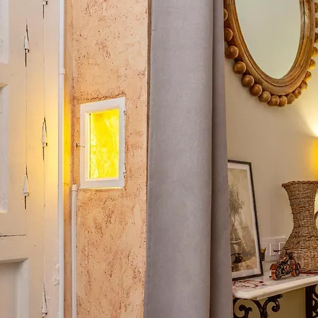 Wehostcostaluz Le Petit Palace Catedral Con Parking Gratuito Apartment