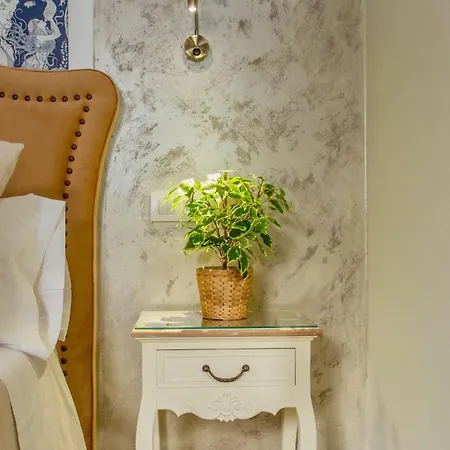 アパート Wehostcostaluz Le Petit Palace Catedral Con Parking Gratuito