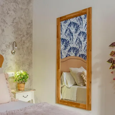アパート Wehostcostaluz Le Petit Palace Catedral Con Parking Gratuito ヘレス