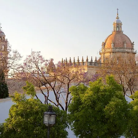 Wehostcostaluz Le Petit Palace Catedral Con Parking Gratuito *