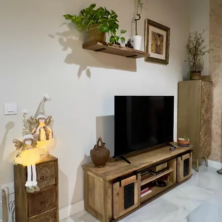 Apartment Wehostcostaluz Le Petit Palace Catedral Con Parking Gratuito Jerez de la Frontera