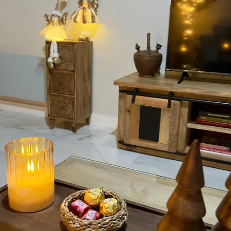 Wehostcostaluz Le Petit Palace Catedral Con Parking Gratuito Apartment *