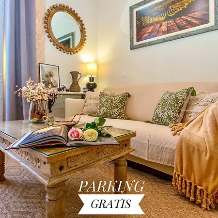 Wehostcostaluz Le Petit Palace Catedral Con Parking Gratuito アパート ヘレス