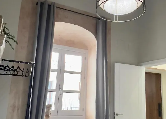 Lägenhet Wehostcostaluz Le Petit Palace Catedral Con Parking Gratuito *