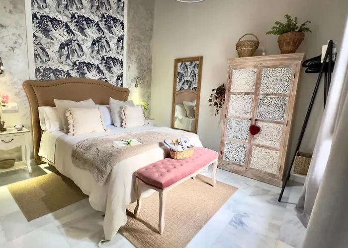 Wehostcostaluz Le Petit Palace Catedral Con Parking Gratuito *