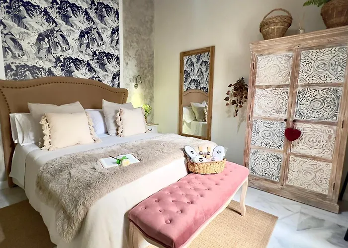 Wehostcostaluz Le Petit Palace Catedral Con Parking Gratuito Lägenhet