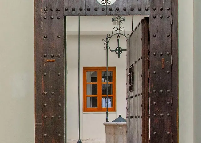 Lägenhet Wehostcostaluz Le Petit Palace Catedral Con Parking Gratuito *