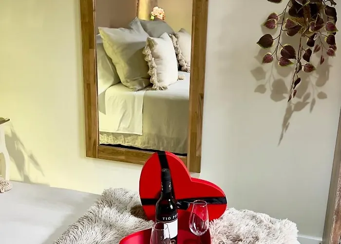 Lägenhet Wehostcostaluz Le Petit Palace Catedral Con Parking Gratuito *