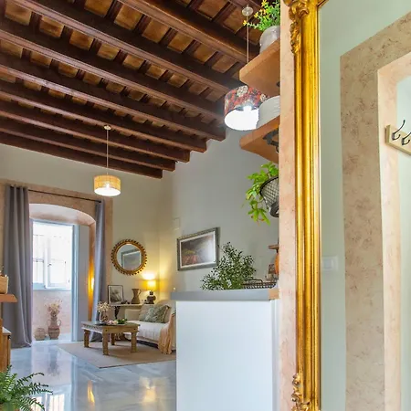 شقة Wehostcostaluz Le Petit Palace Catedral Con Parking Gratuito