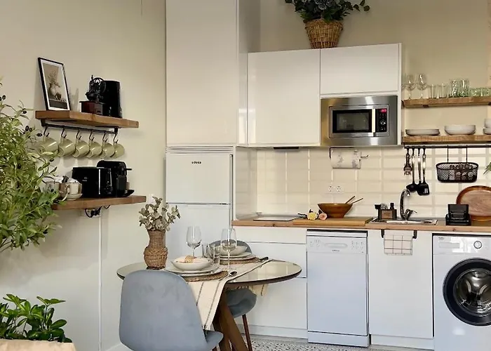 شقة Wehostcostaluz Le Petit Palace Catedral Con Parking Gratuito