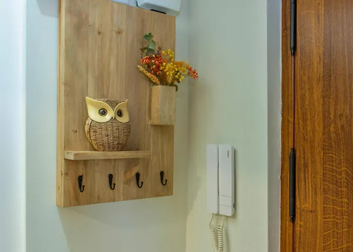 Wehostcostaluz Le Petit Palace Catedral Con Parking Gratuito جيريز