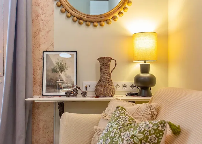 Wehostcostaluz Le Petit Palace Catedral Con Parking Gratuito *