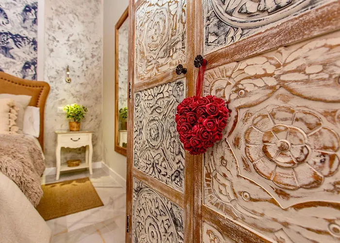 Wehostcostaluz Le Petit Palace Catedral Con Parking Gratuito شقة جيريز